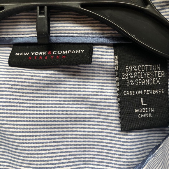 NY & Co button down - Picture 6 of 7
